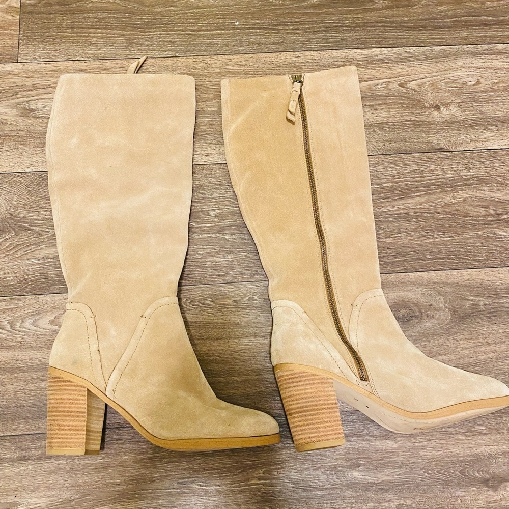 Splendid boots